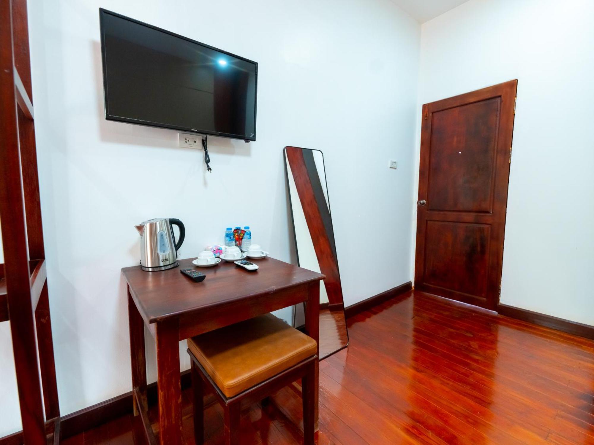 Vientiane Ruby Villa Hotel Экстерьер фото